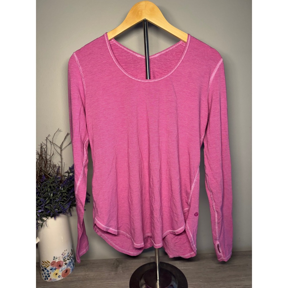 Lululemon Pink Striped Long Sleeve Scoop Neck Thumbhole Active Top